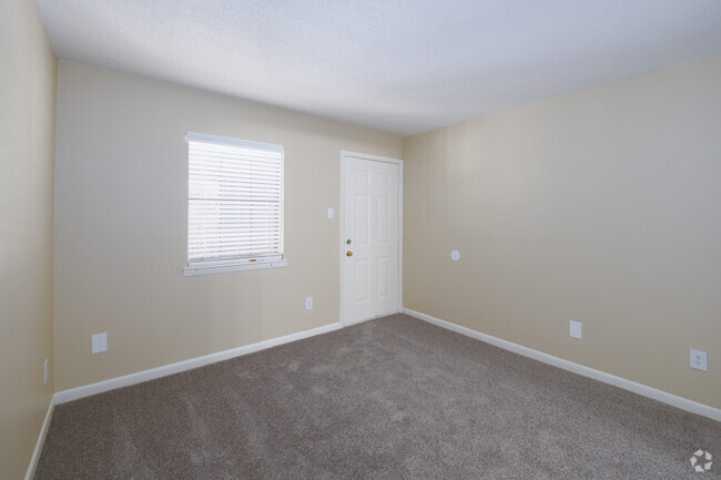 Interior Photo - The Waterford Apartments