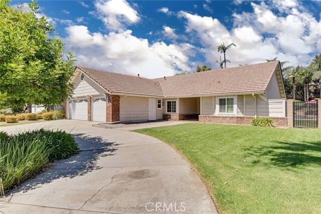 2123 Golden Hills Rd