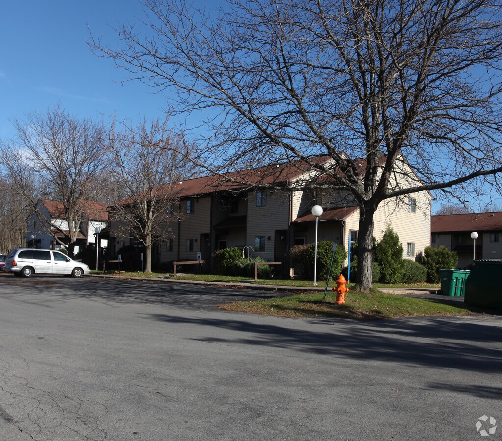 conifer village apartments for rent in baldwinsville ny forrent com