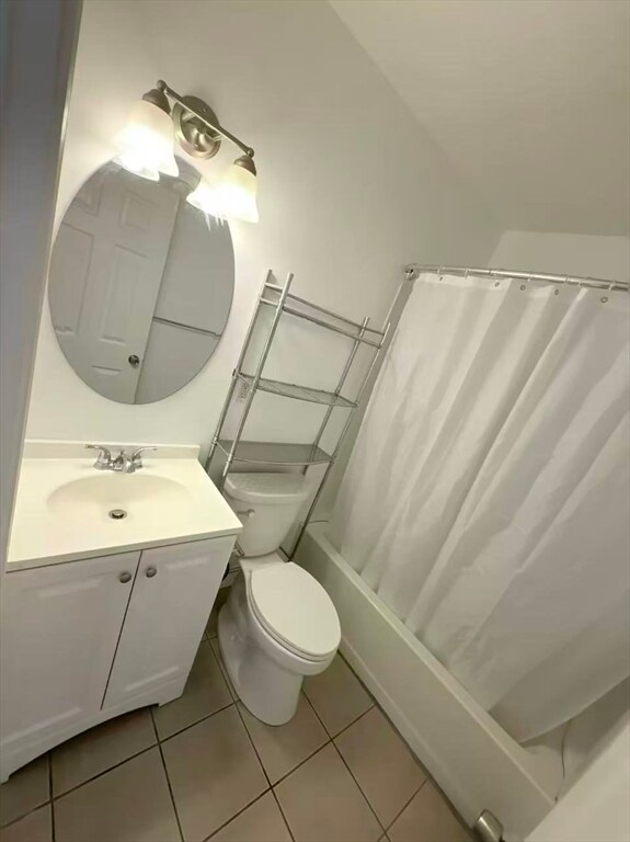 Photo - 63 Middle St Unit 2