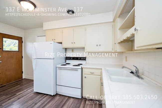 Building Photo - 137 Westminster Ave S Unit 137