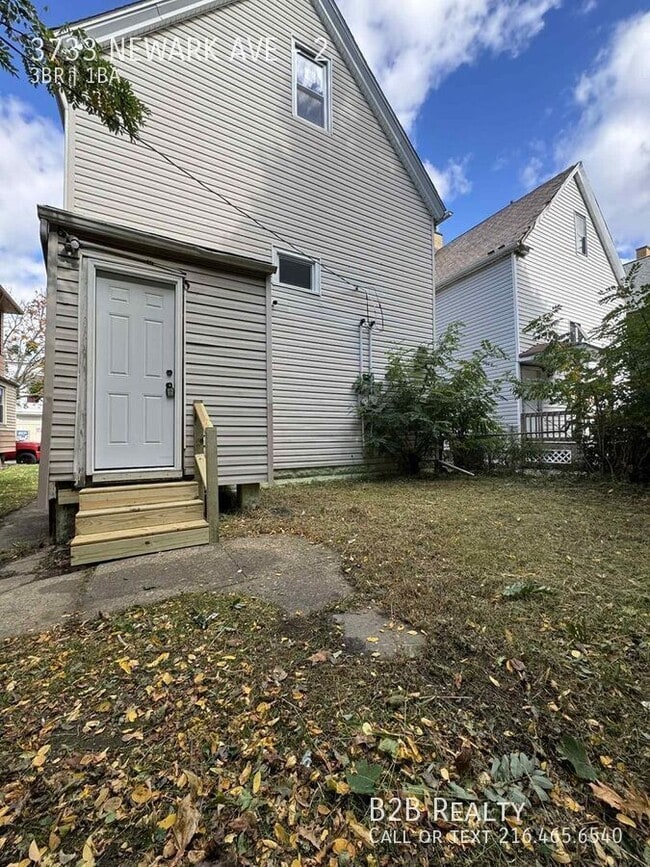 Photo - 3733 Newark Ave Unit 2