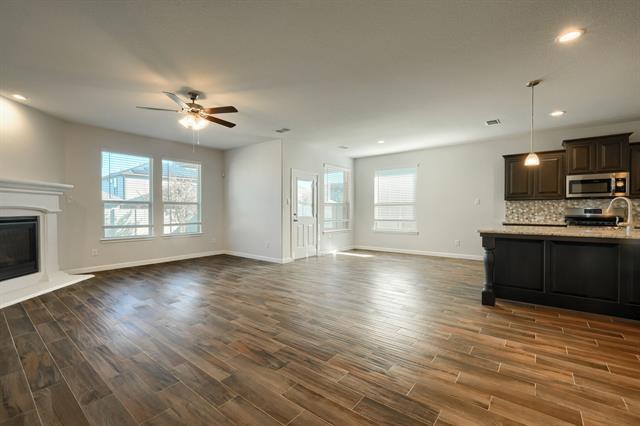 Photo - 936 Meadows Dr