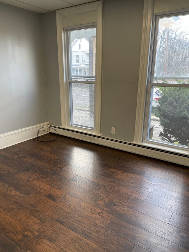 Photo - 233 Washington St Unit FIRST FLOOR