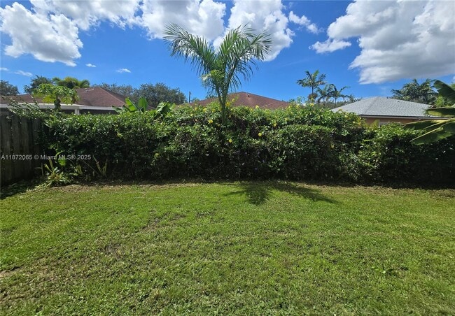 Photo - 208 SW 15th Pl