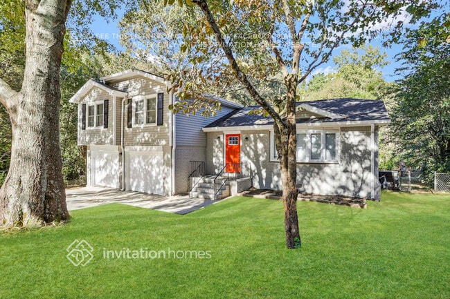 Photo - 3049 Larkspur Cir SW