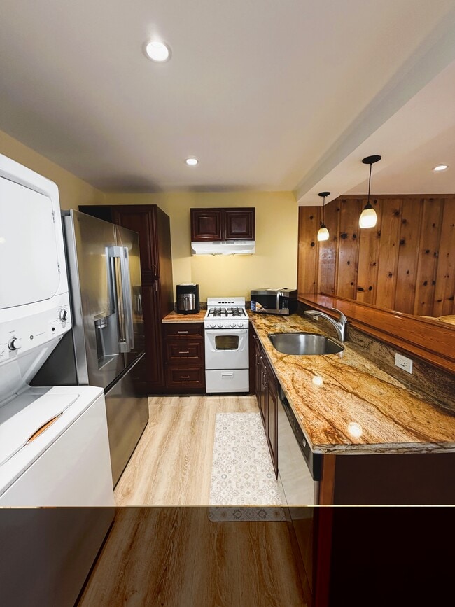 New Washer/Dryer & LG Fridge, Stove, Microwave, Dishwasher Air Fryer, Storage cabinets - 2919 23rd Ave Unit A