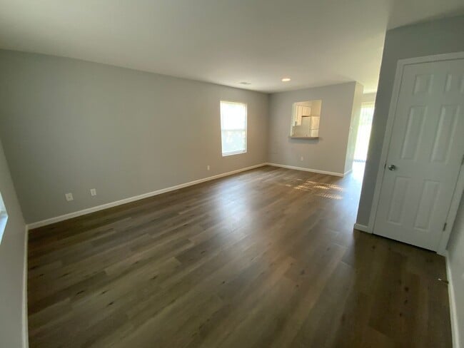 Photo - 4623-4623 W Bainbridge Dr Unit 4623
