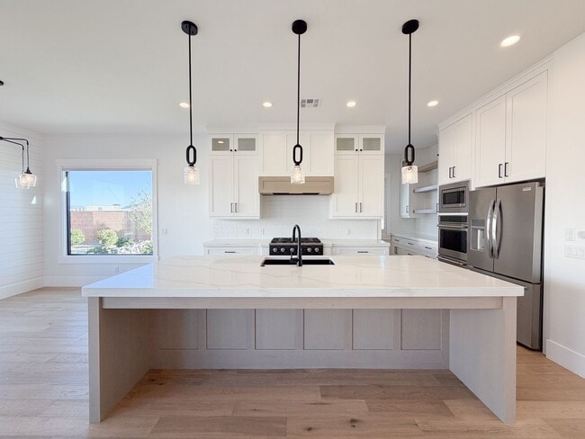 Photo - 5 bed plus office / 4 bath / 3 car garage custom home in Washington Fields with POOL