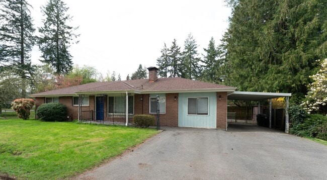 Building Photo - 804 NE 123rd St