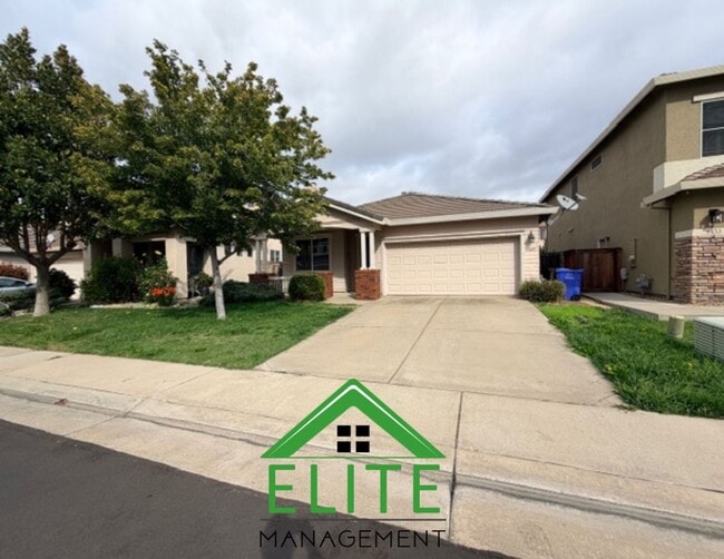 Photo - **Spacious 4-Bedroom Single-Story Home in ...