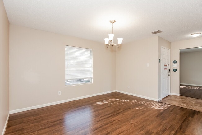 Photo - 2316 Graystone Dr