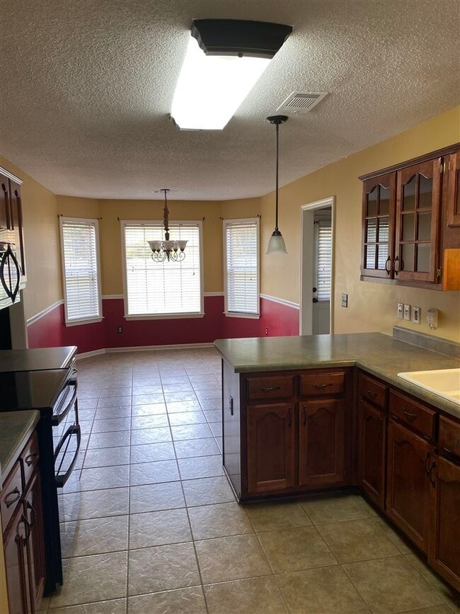 9730 Lakeland Hills Cove