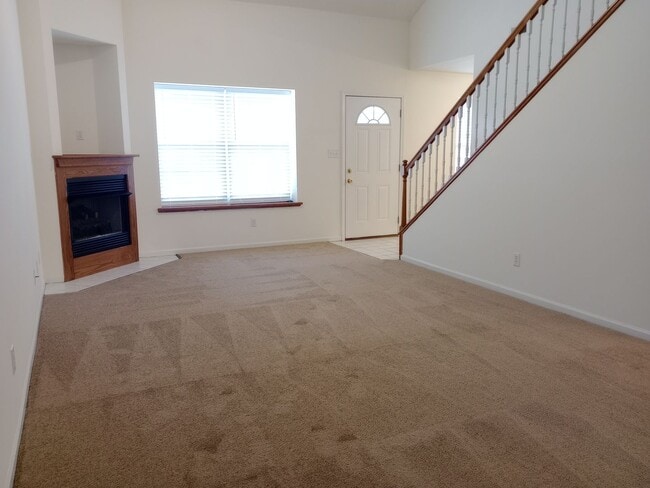 Photo - 1724-1726-1726 Louise Cir