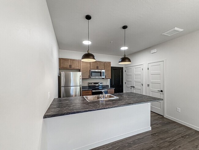 Photo - 735 Grant St Unit 205