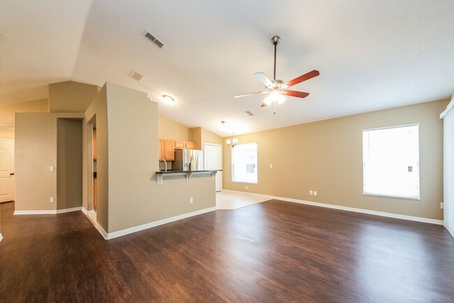 Photo - 13918 Valleybrooke Ln