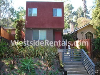 HOLLYWOOD HILLS SUNSET PLAZA - 8725 Lookout Mountain Ave Rental