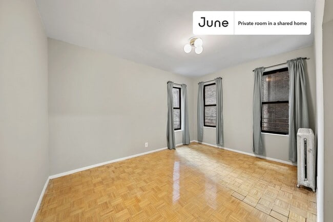 Photo - Room in Shared 3 bed/1 bath home Unit B