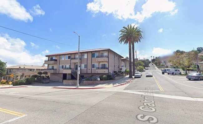 Photo - 785 W 19th St