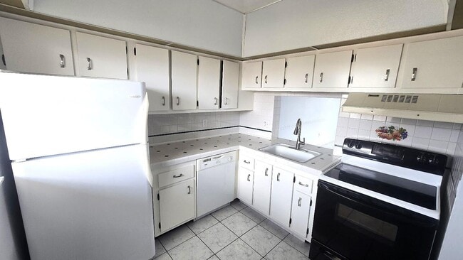 Photo - 2800 NW 56th Ave Unit G406
