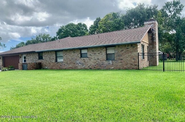 Photo - 7935 Timberlake Dr