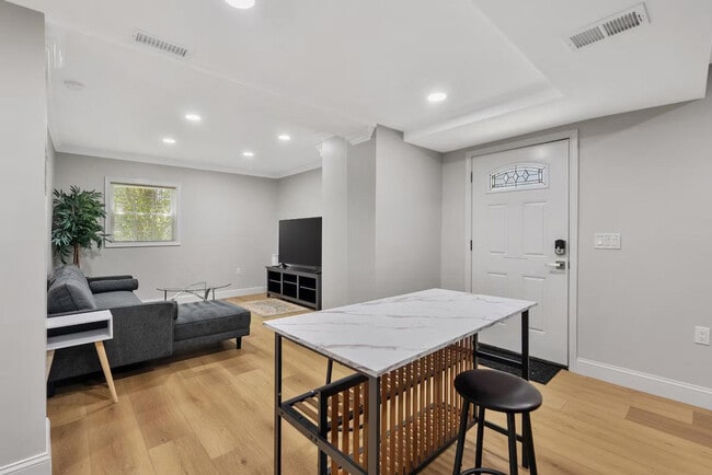 Photo - 3810 Nicholson St Unit SI ID1511069P