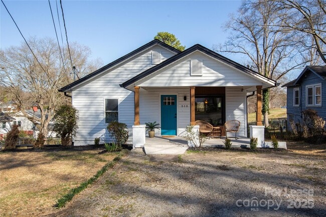 Photo - 510 S Avon St House