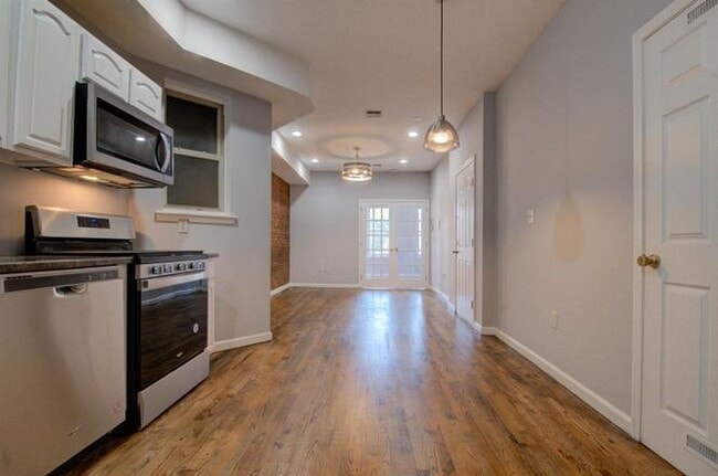 Photo - 285 Bergen Ave Unit 2