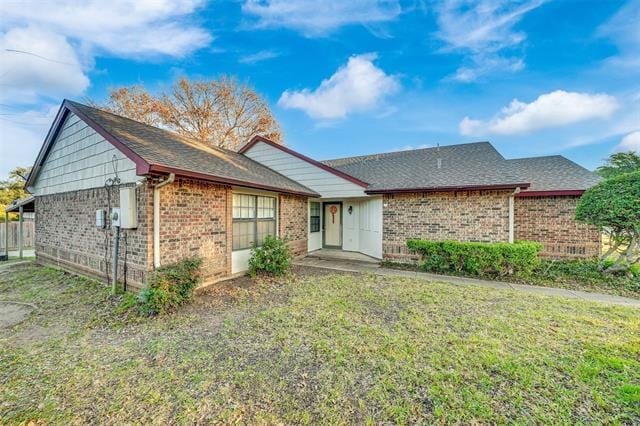 Photo - 139 Kingsbridge Dr