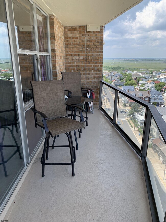 Photo - 4800 Boardwalk Unit 1502
