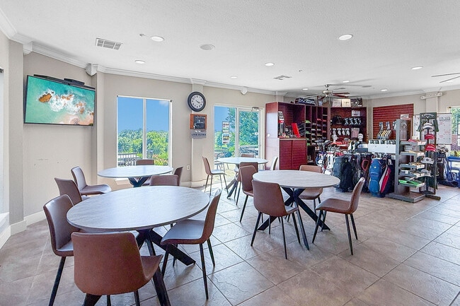 46-web-or-mls-IMG_6871 - Fairways at Lincoln