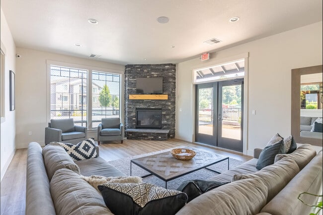 Photo - Silverplace Apartment Homes