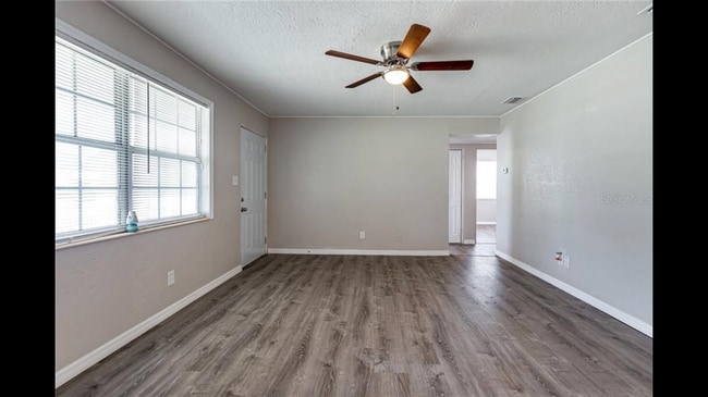 Photo - 1526 28th St N