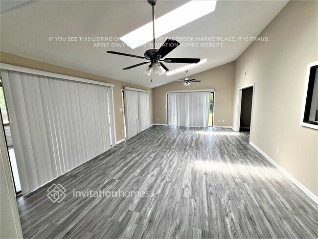 Photo - 5006 Stoney Point Cir