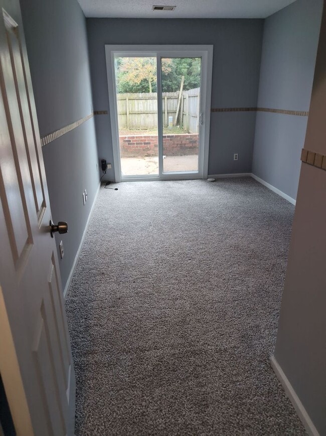 Photo - 1207 Haig Cir