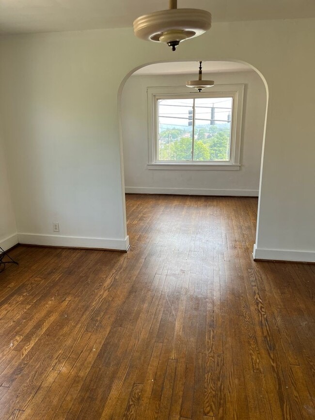 Photo - 2528 Sunset Blvd Unit Apt 2