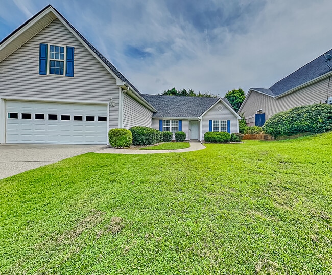 Building Photo - 220 Ashland Manor Dr