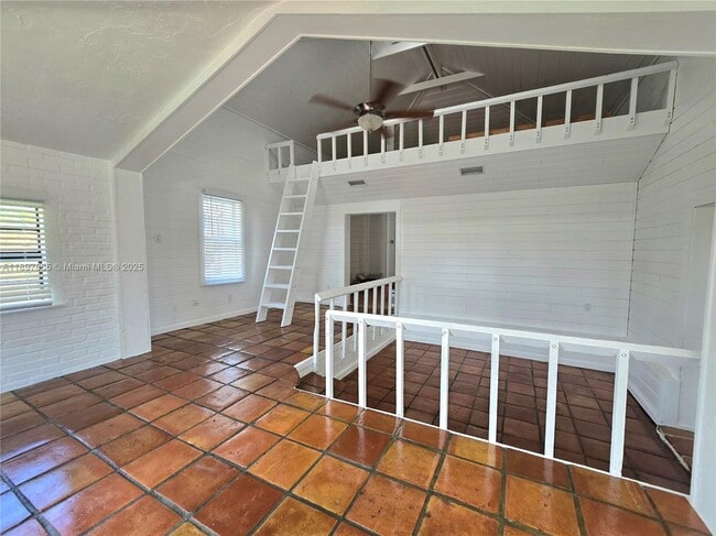 Photo - 56 SE 3rd Ave