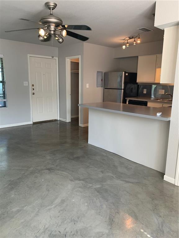 Photo - 1013 W 23rd St Unit 105