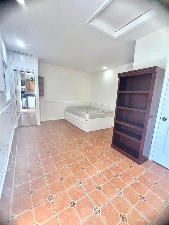 Photo - 1601 NE 175th St Unit 2