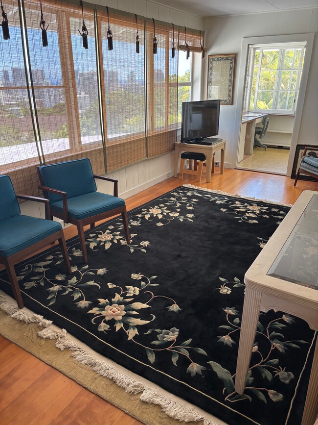 Photo - 1970 Mott-Smith Dr