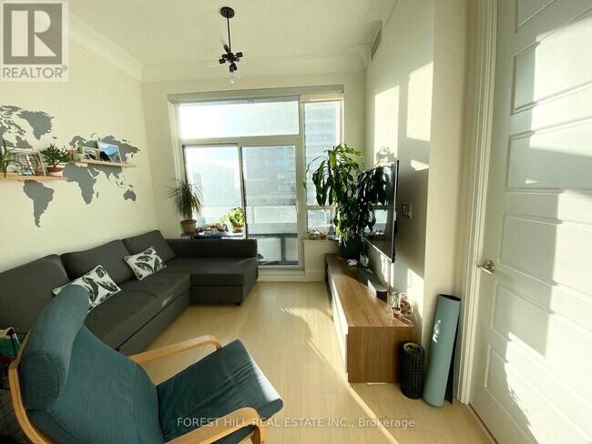 Photo - 25 Water Walk Dr Unit Rg27