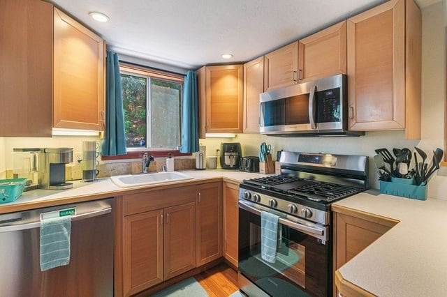 Photo - 144 Silver Spruce Dr