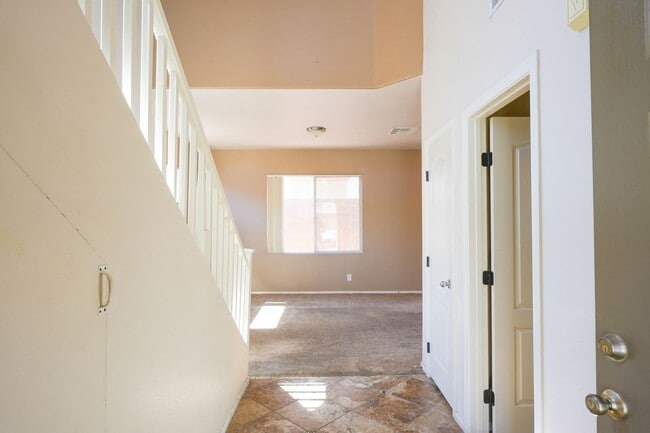 Photo - 3 Bed / 2.5 Bath Townhome with Loft, 2 Car Garage & Spacious Backyard – Southern Highlands