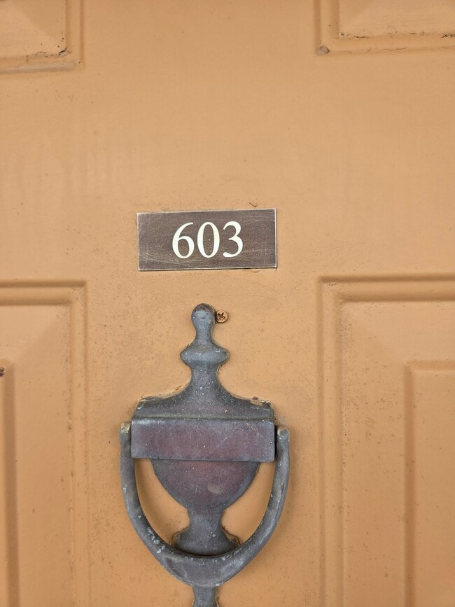 Photo - 3001 W Rolling Hills Cir Unidad 603