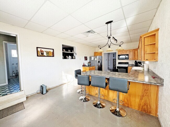 Photo - 47320 TX-118