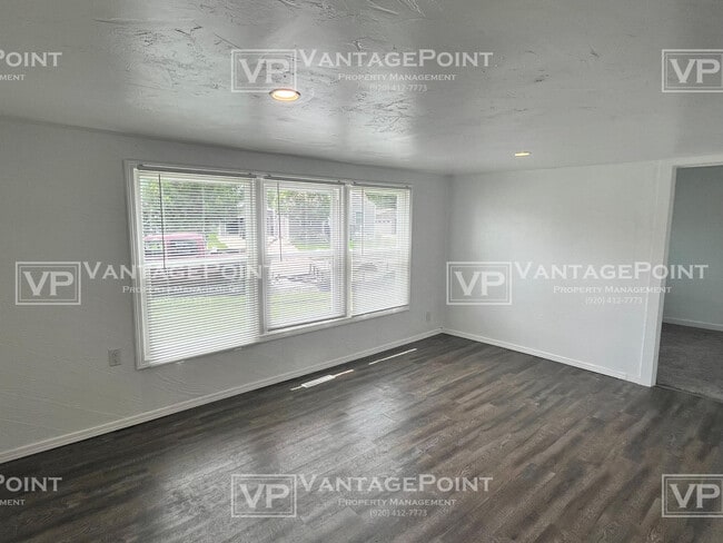 Photo - 917 Merrill St