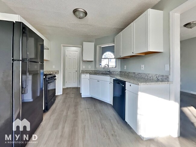 Photo - 315 Renee Dawn Ct