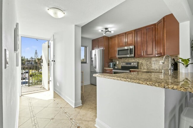 Photo - 10152 S Ocean Dr Unit 219 B