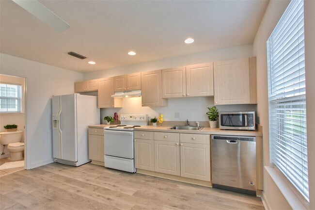 Photo - 3980 Grove Park Dr